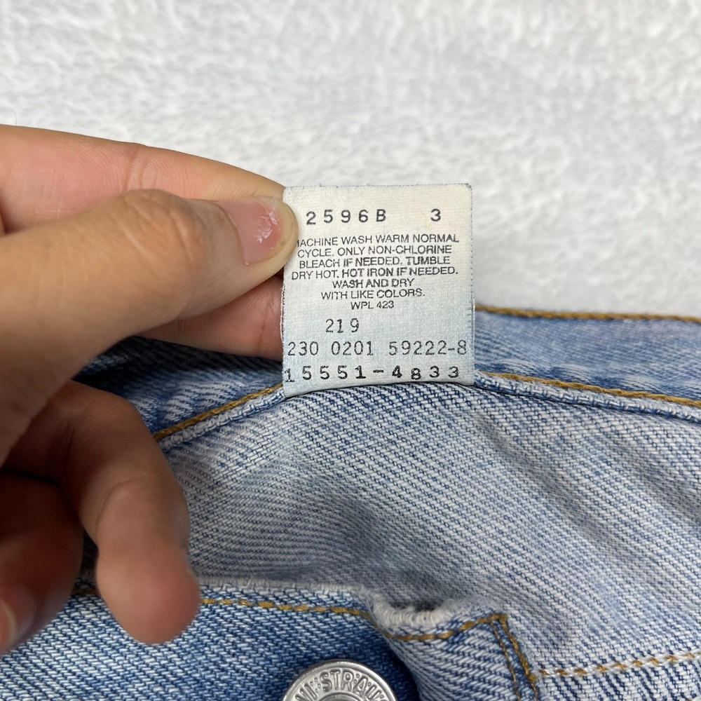 Levi's 550 Tapered Leg Jeans Womens 16 Blue Denim Relaxed Fit Classic - 33X27 - Picture 10 of 16
